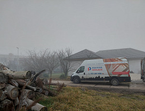 Zateplení stropu novostavby rodinného domu pomocí foukané izolace
